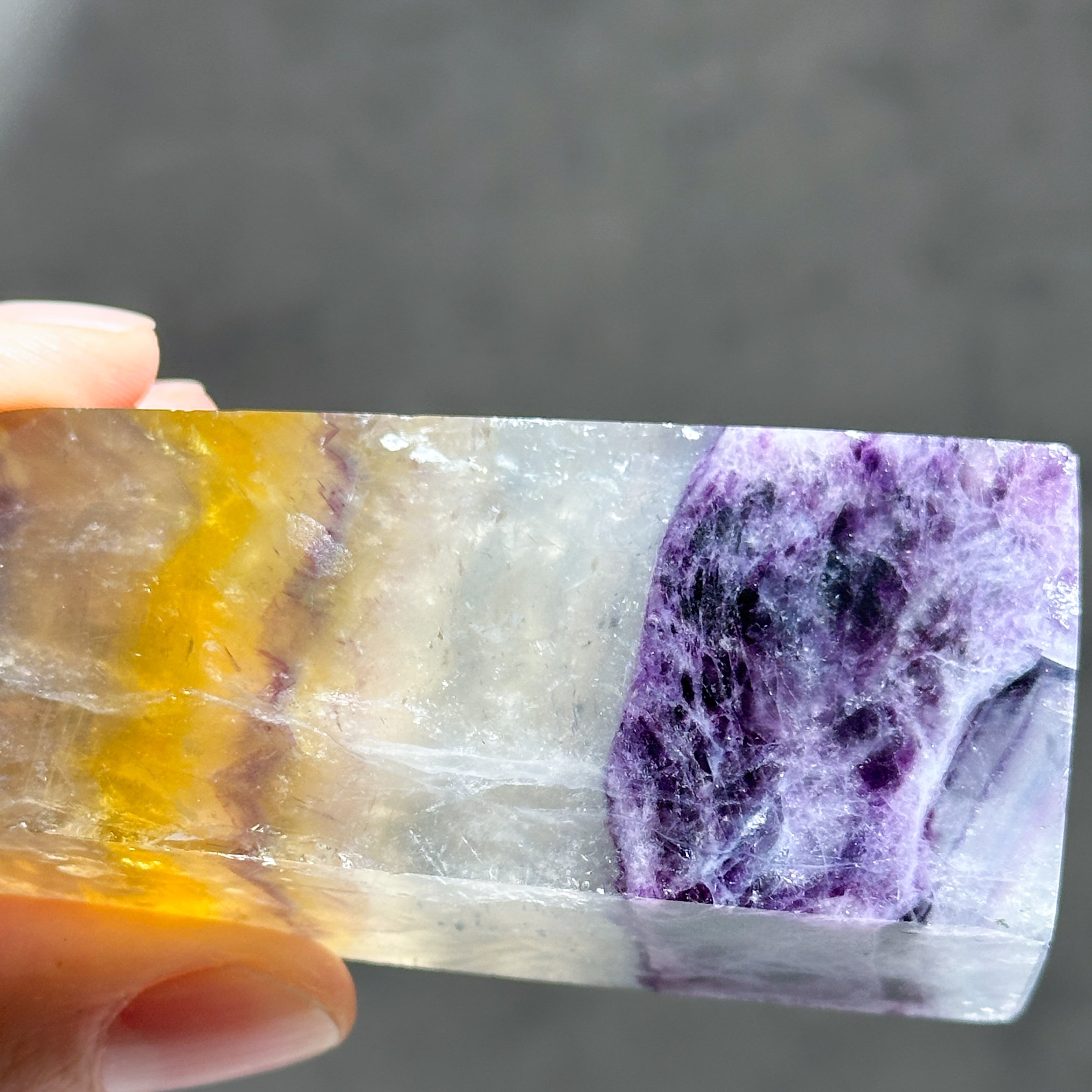 レインボーフローライト タワー15◇ Rainbow Fluorite ◇天然石・鉱物