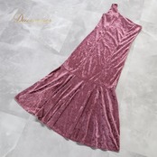 フラダンス 衣装 ワンピース ドレス ピンク系 ALOHA KIKI フラ ダンス 無地 シンプル 光沢 ベロア ワンショルダー 上品 日本製 高級感 華やか 鮮やか ハワイアン アロハ かわいい パープル系