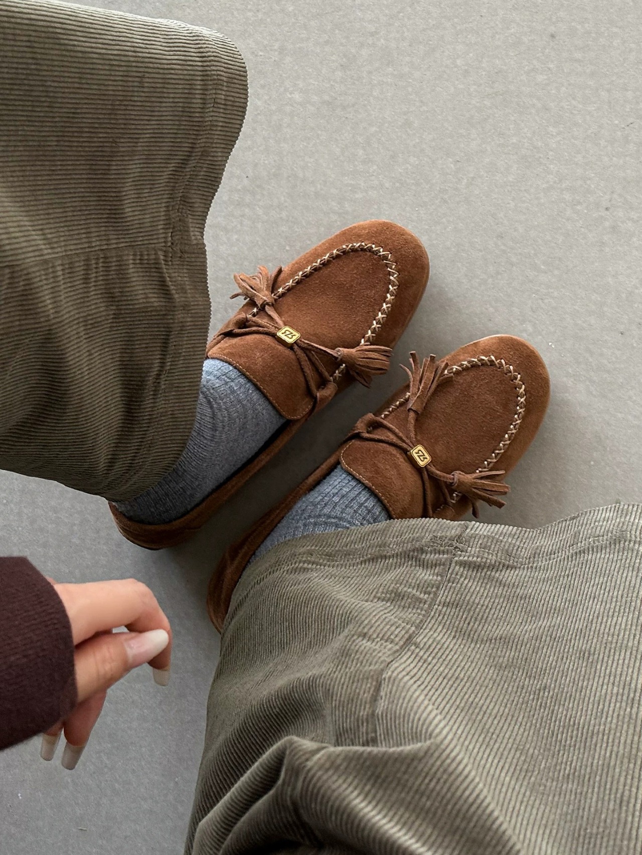 Bouclé Suede Tassel Loafers F0834
