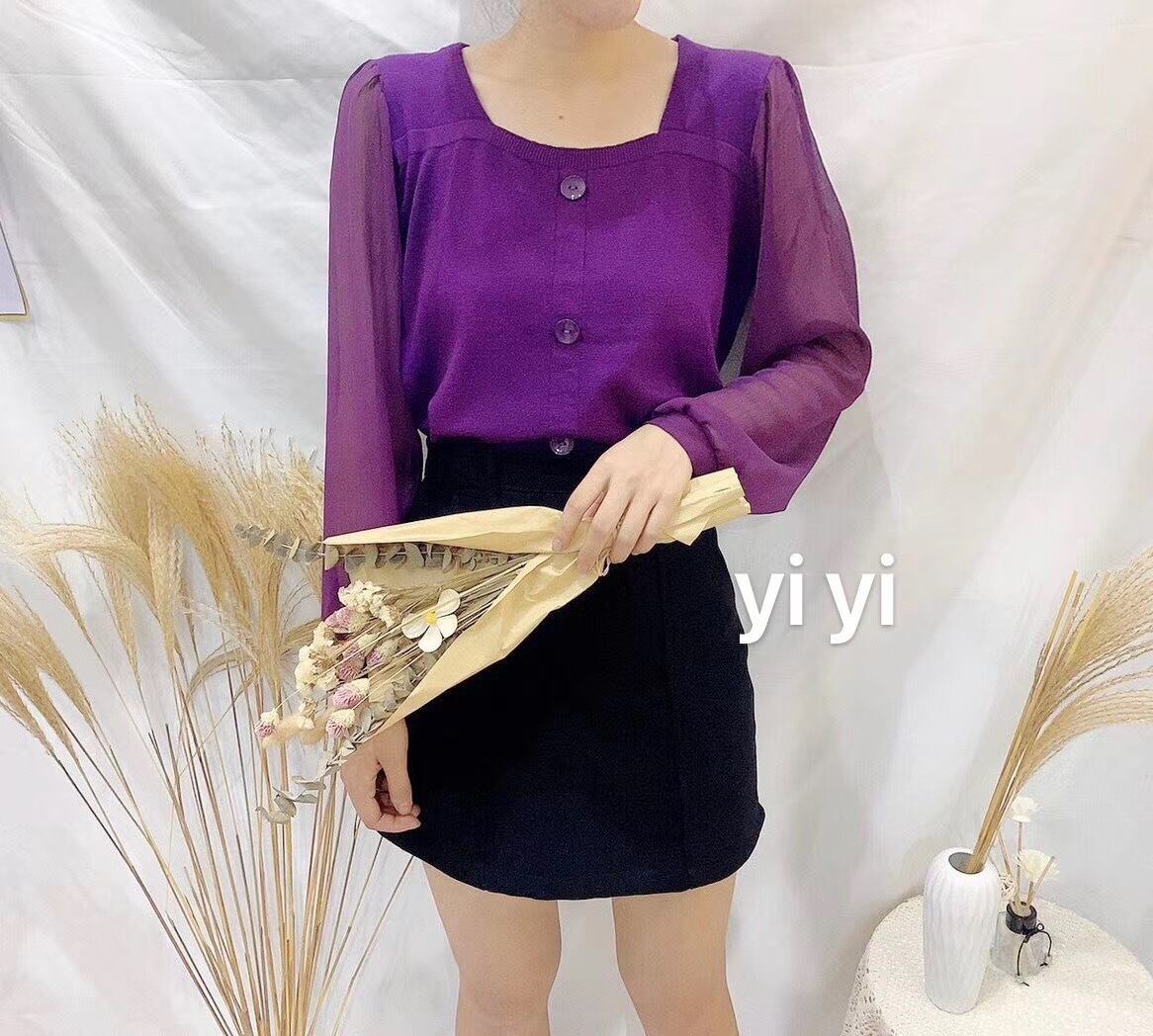 スクエアネックブラウス