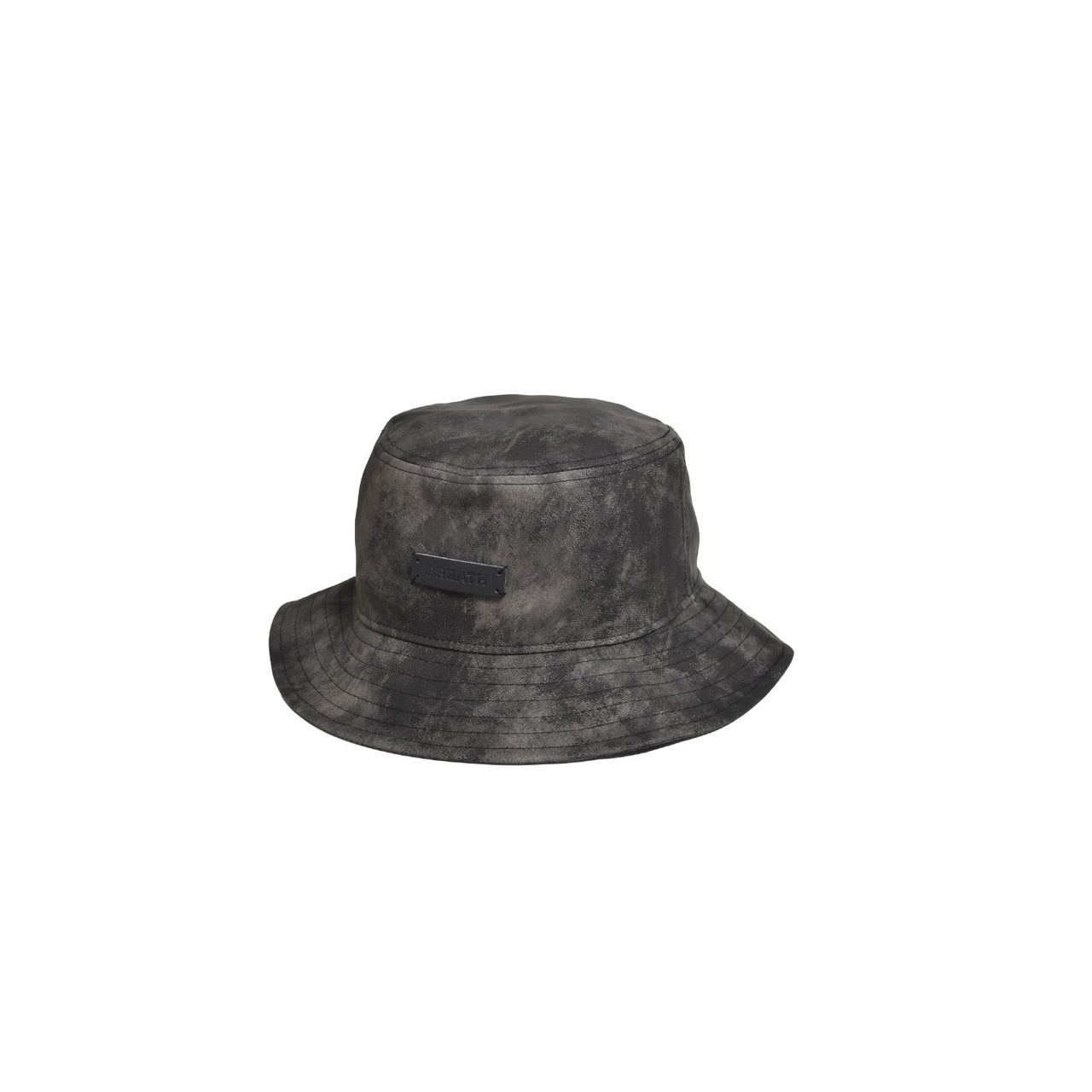 BREATH / faux leather hat