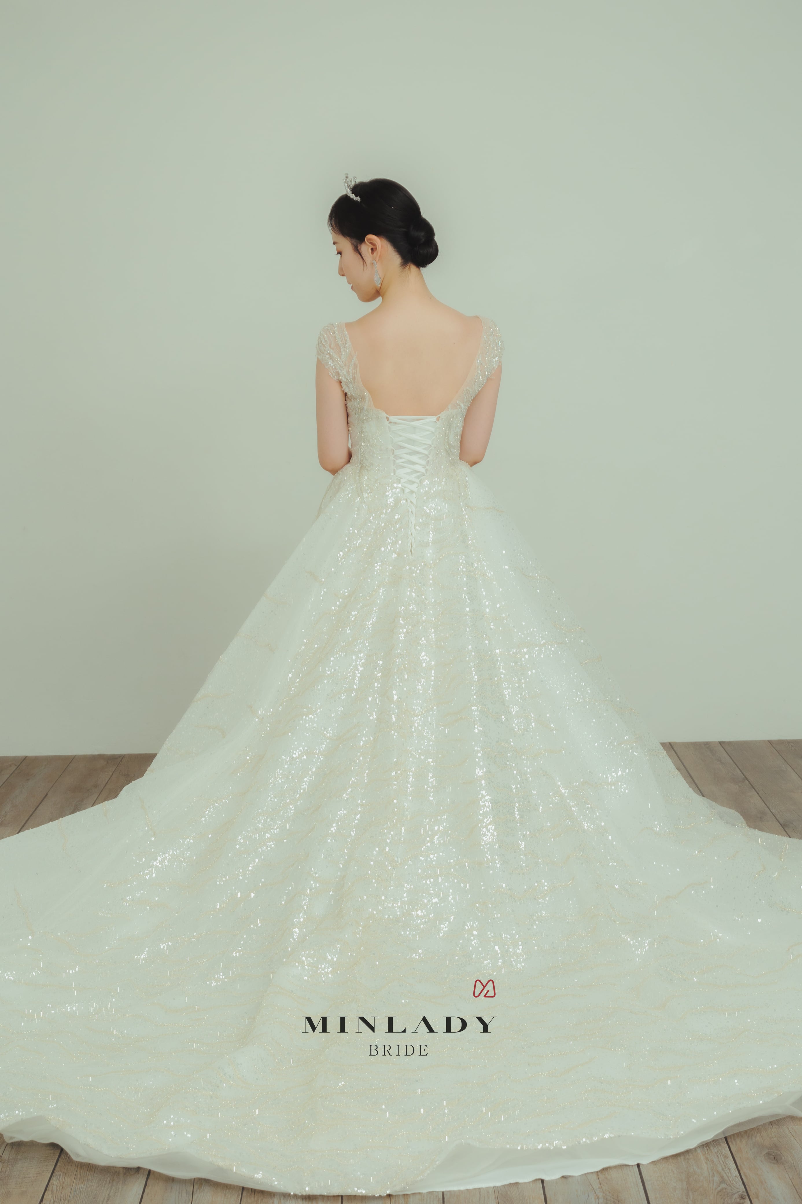 ウェディングドレス 半袖 シースルー ゴージャス 韓国 L1462 韓国スタイル ゴージャス ウェディングドレス | MINLADY BRIDE