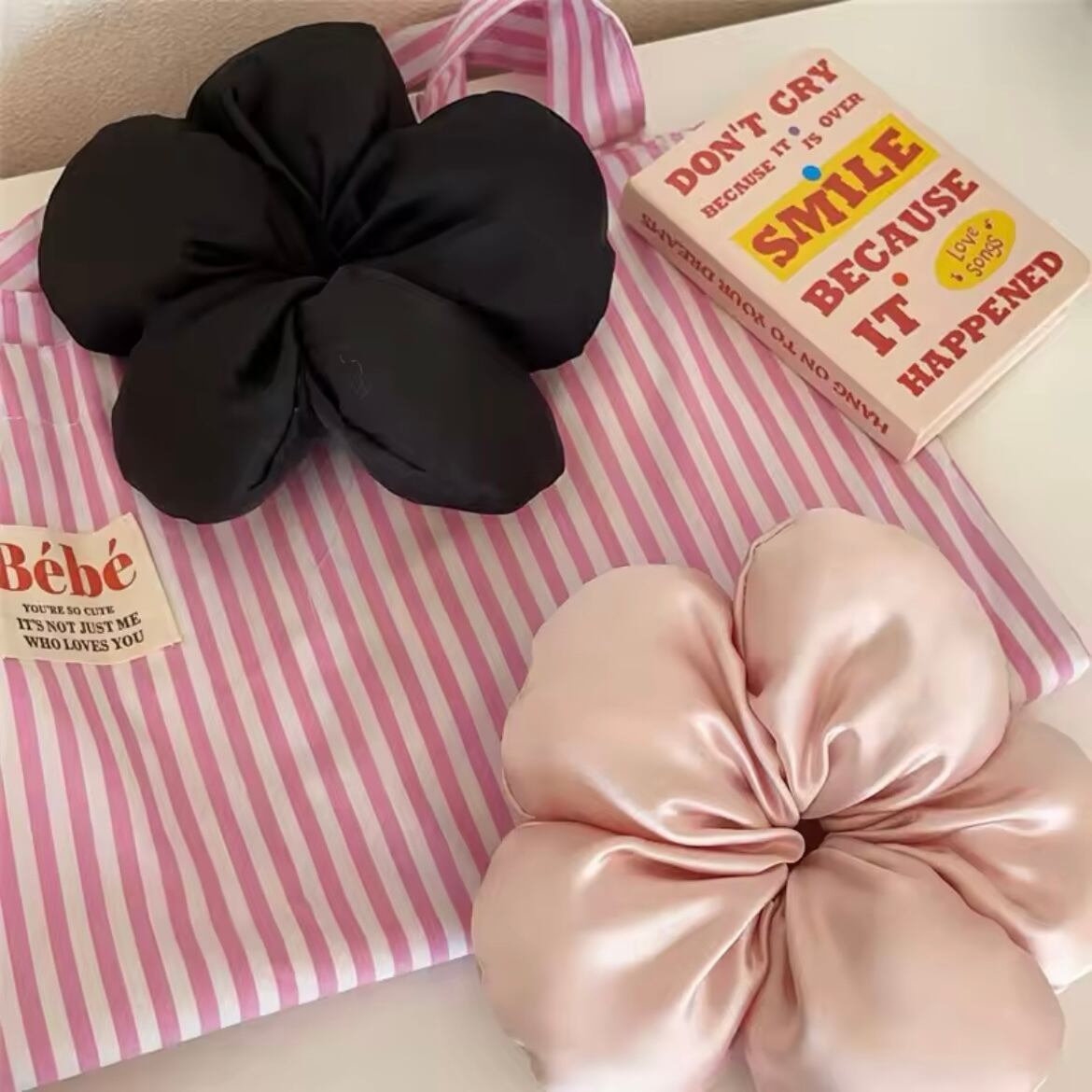 ビッグフラワーシュシュ