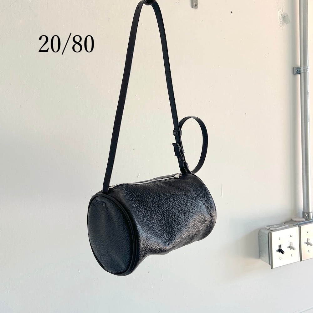 20/80 トゥエンティエイティ ☆ バンダナ柄ショルダーバッグ ☆ BEAMS 20/80（トゥエンティーエイティー） クラッチバッグ 「20/80」トゥエ