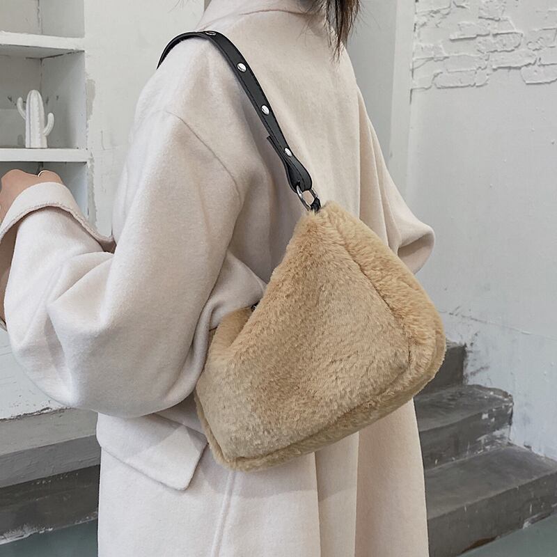 オータムウィンターチェーン レッド 秋物 冬物 メッセンジャーバッグ 手作りハンドバック42330622922