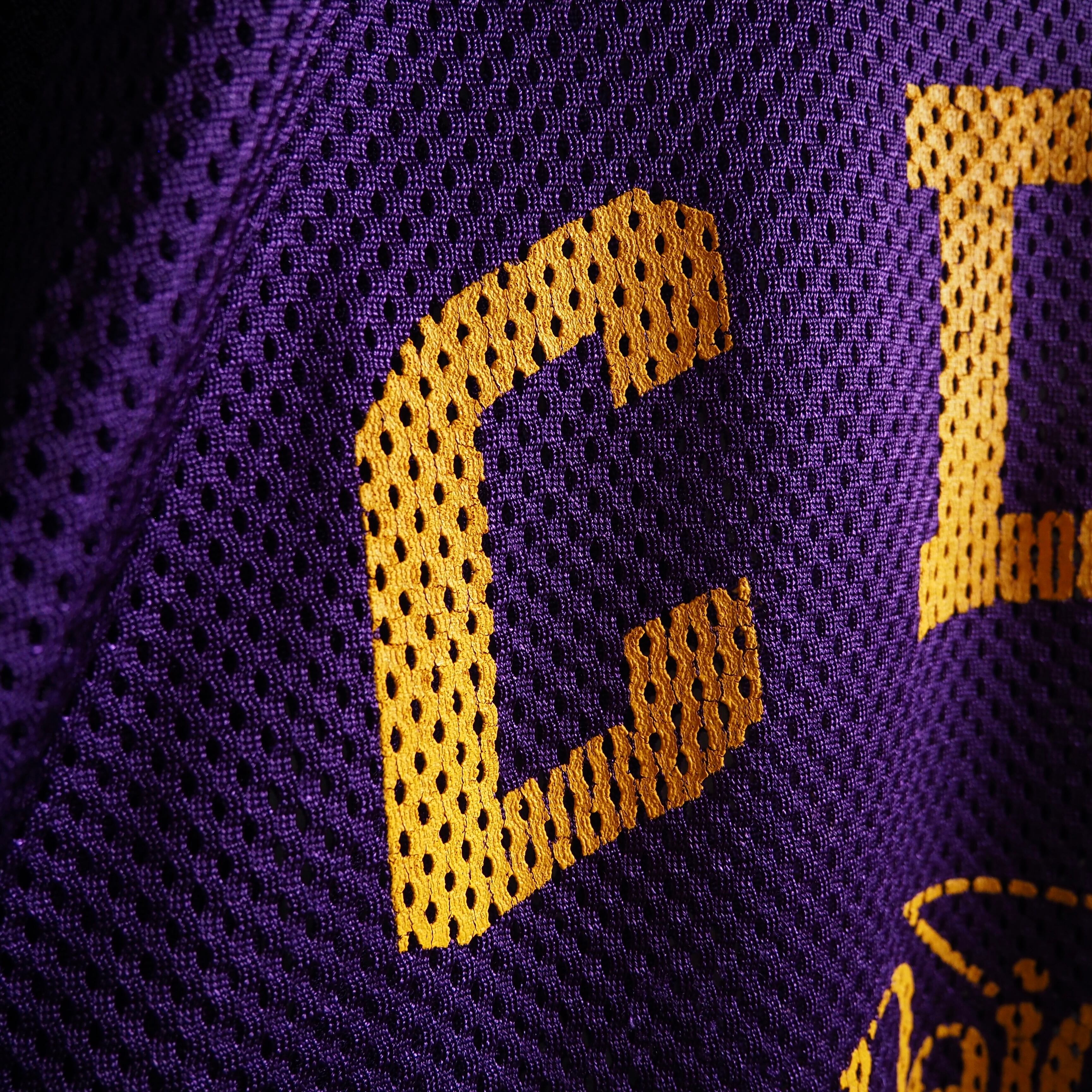 1990s ” Wilson ” ” CDH Raiders ” Short length mesh game Tee