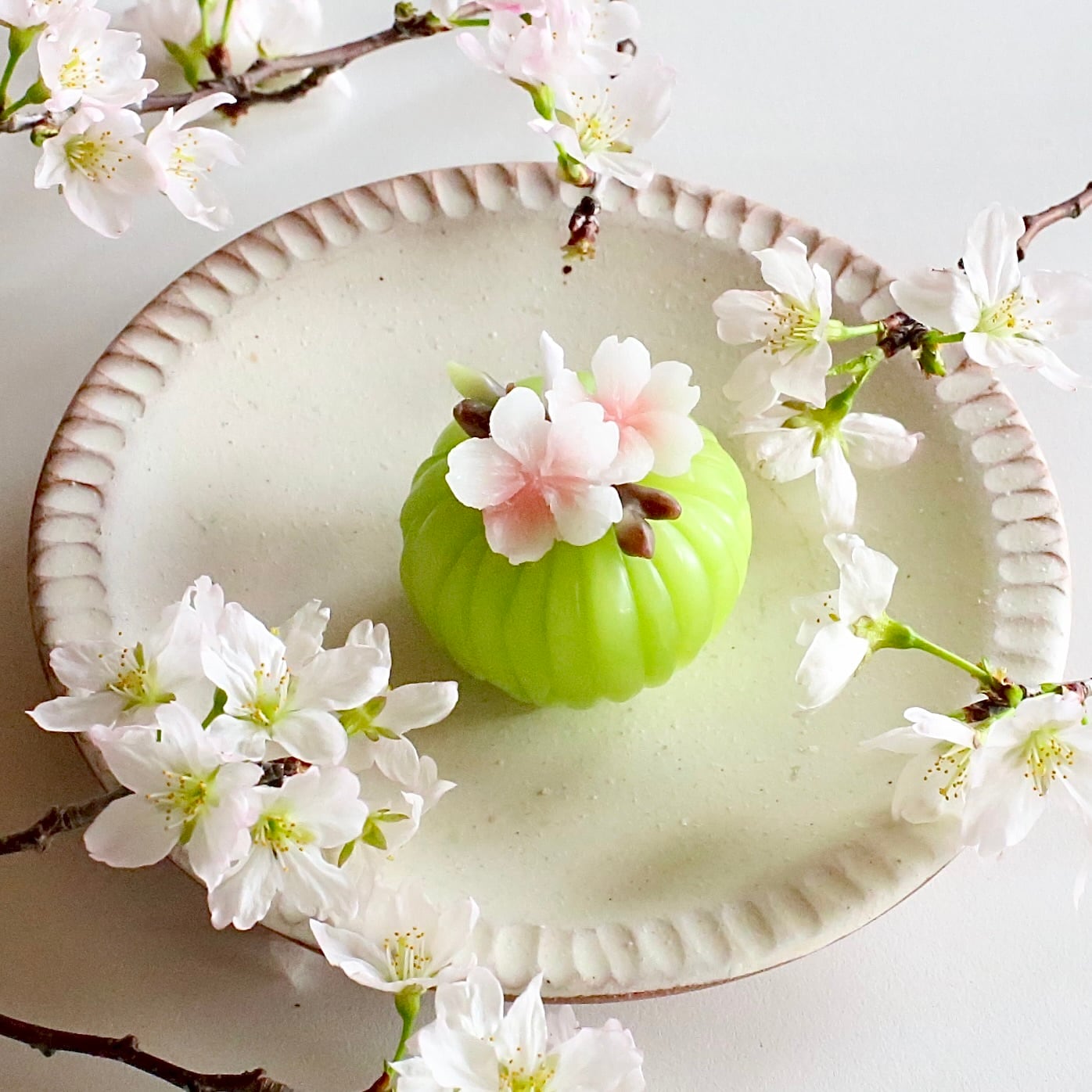 桜の花装飾 下士勤労章 シンボル徽章 サクラバッジ（桜） – 株式会社フクヨシ