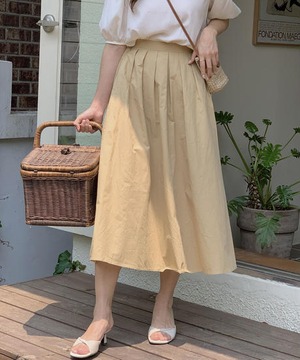 《即納商品》fleeng long skirt (butter / beige / navy)