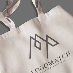 山々のM・Aのロゴ