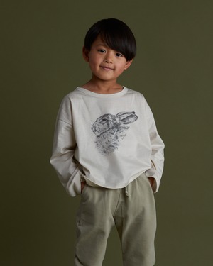 ウサギの長袖Tシャツ（オーガニックコットン）／ Rabbit Long sleeve T-shirt (Organic Cotton)