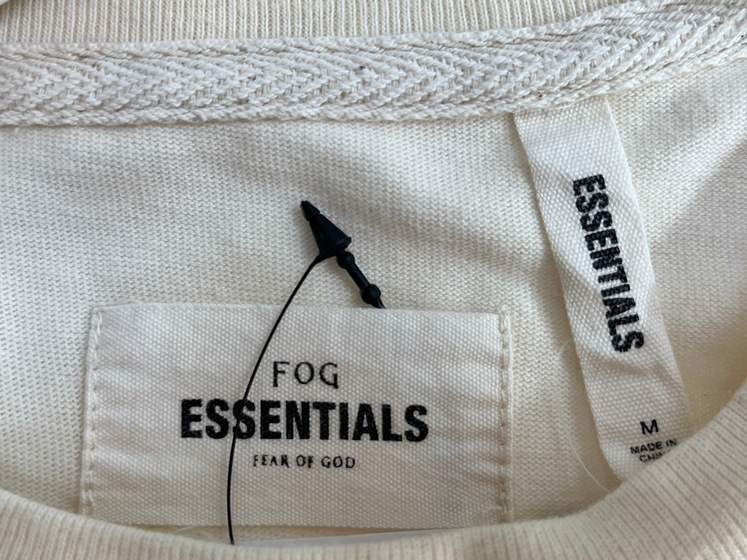 Essentials 3PACK SS TEES MED SIZE