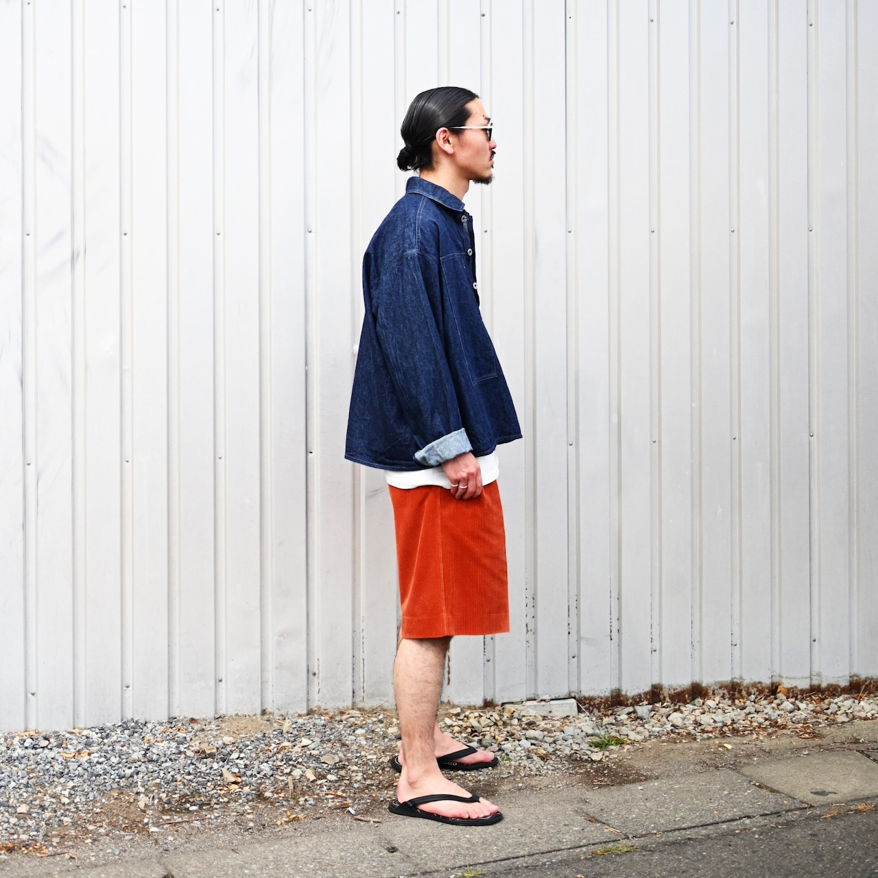 INTERIM(インテリム)USアーミープルオーバー、LVMHコットンコーデュロイショーツ