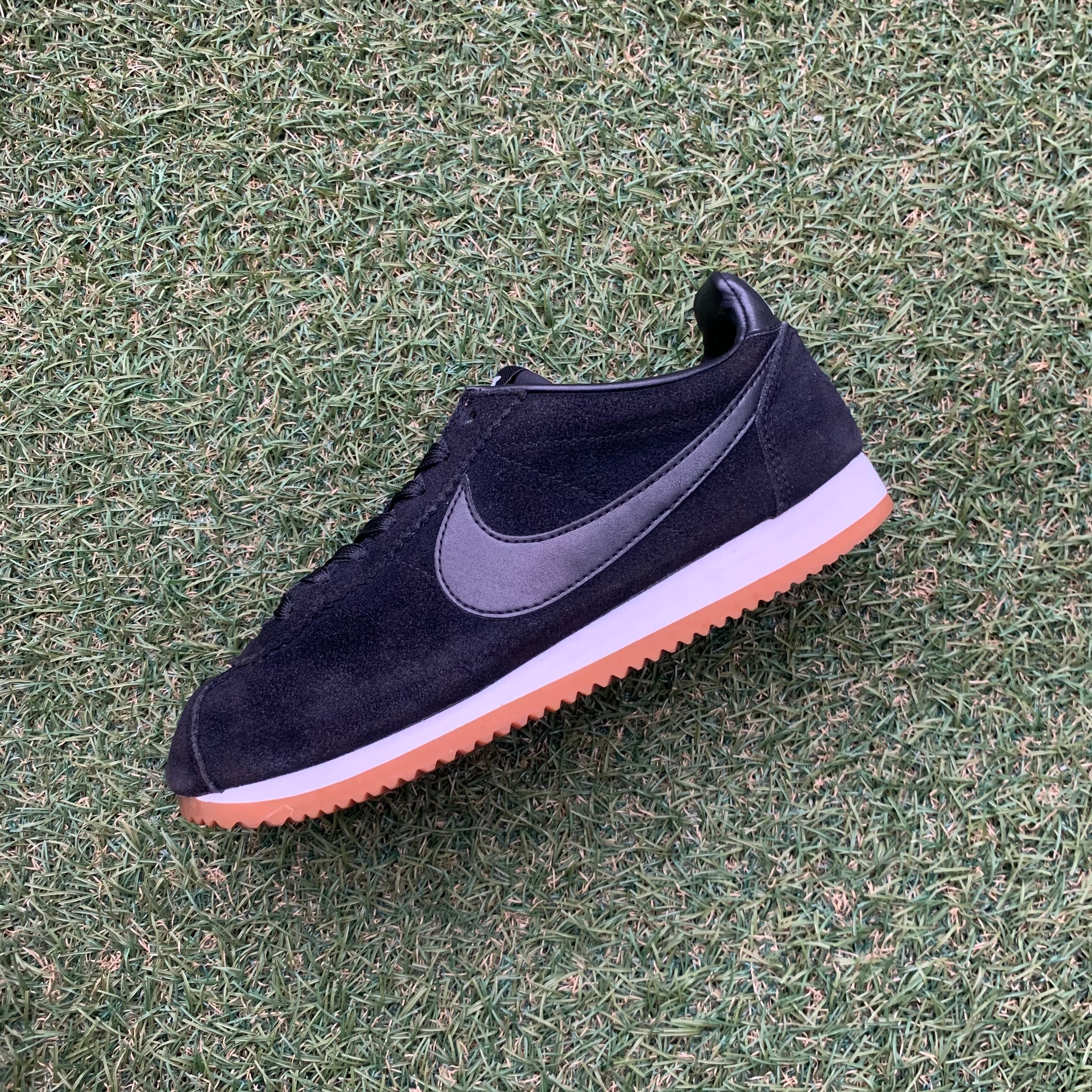 NIKE CLASSIC CORTEZ SUEDE ナイキ ウィメンズ クラシック コルテッツ