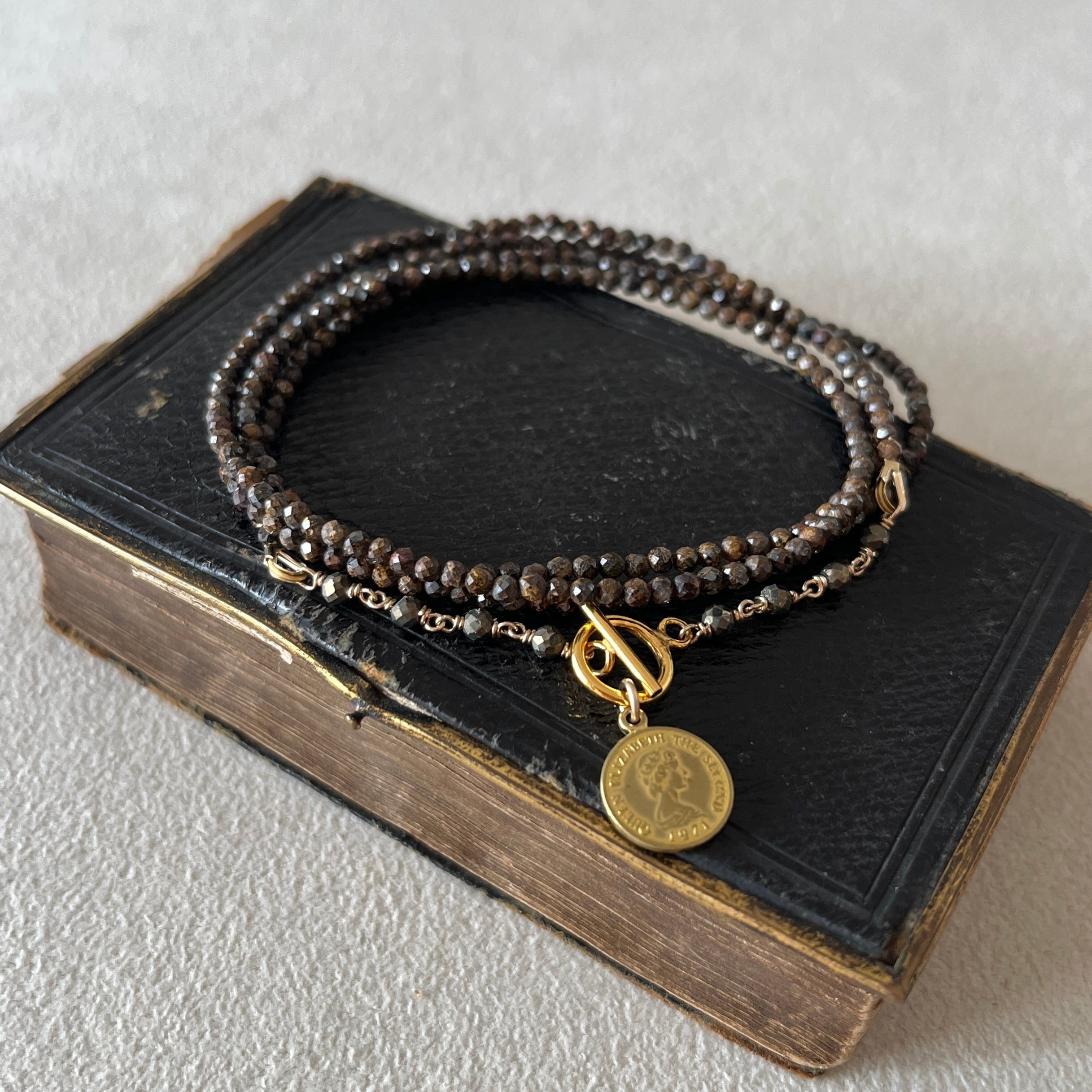 ブロンザイトの3WAYネックレス