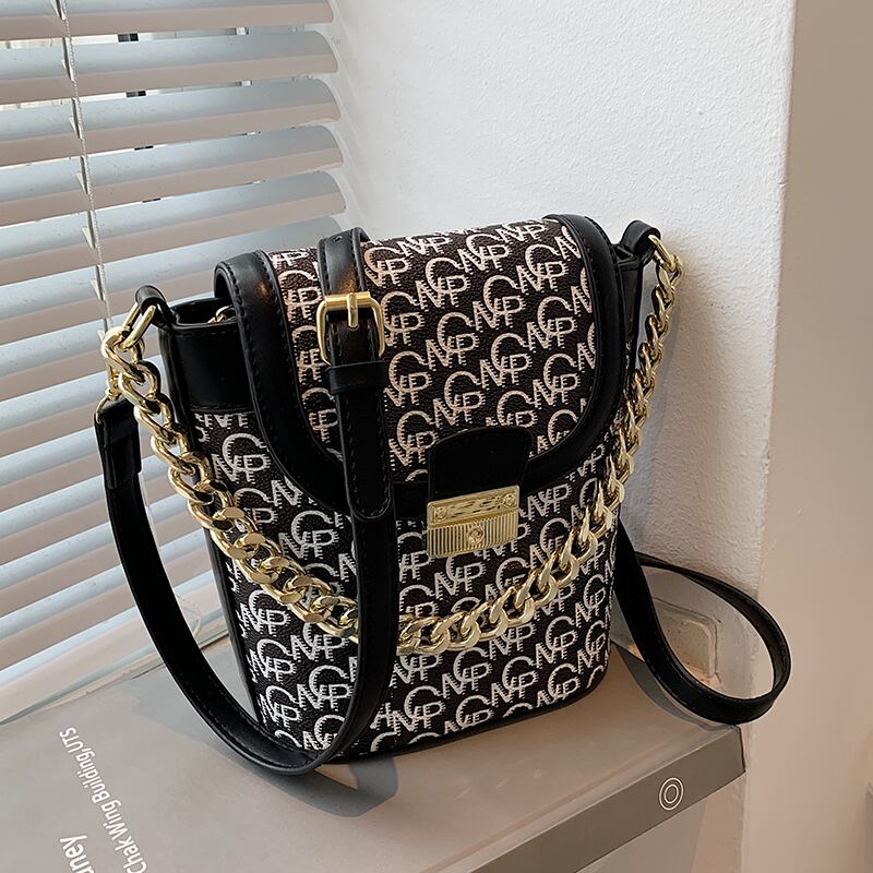 オータムチェーン 秋物 メッセンジャーバッグ Tiancai_Wing_Bag51060465028