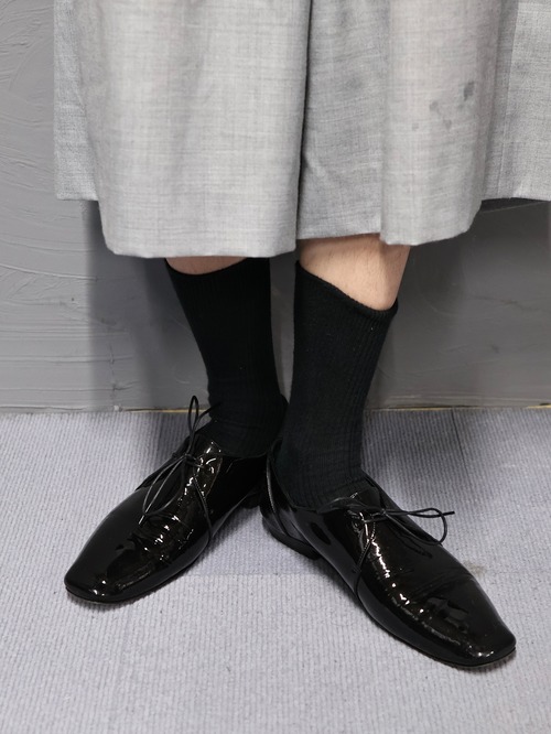 【saint laurent】patent leather race up shoes