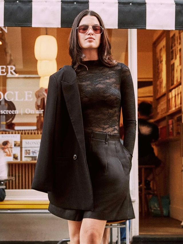 Gisela  ロングボディ フローラルレース