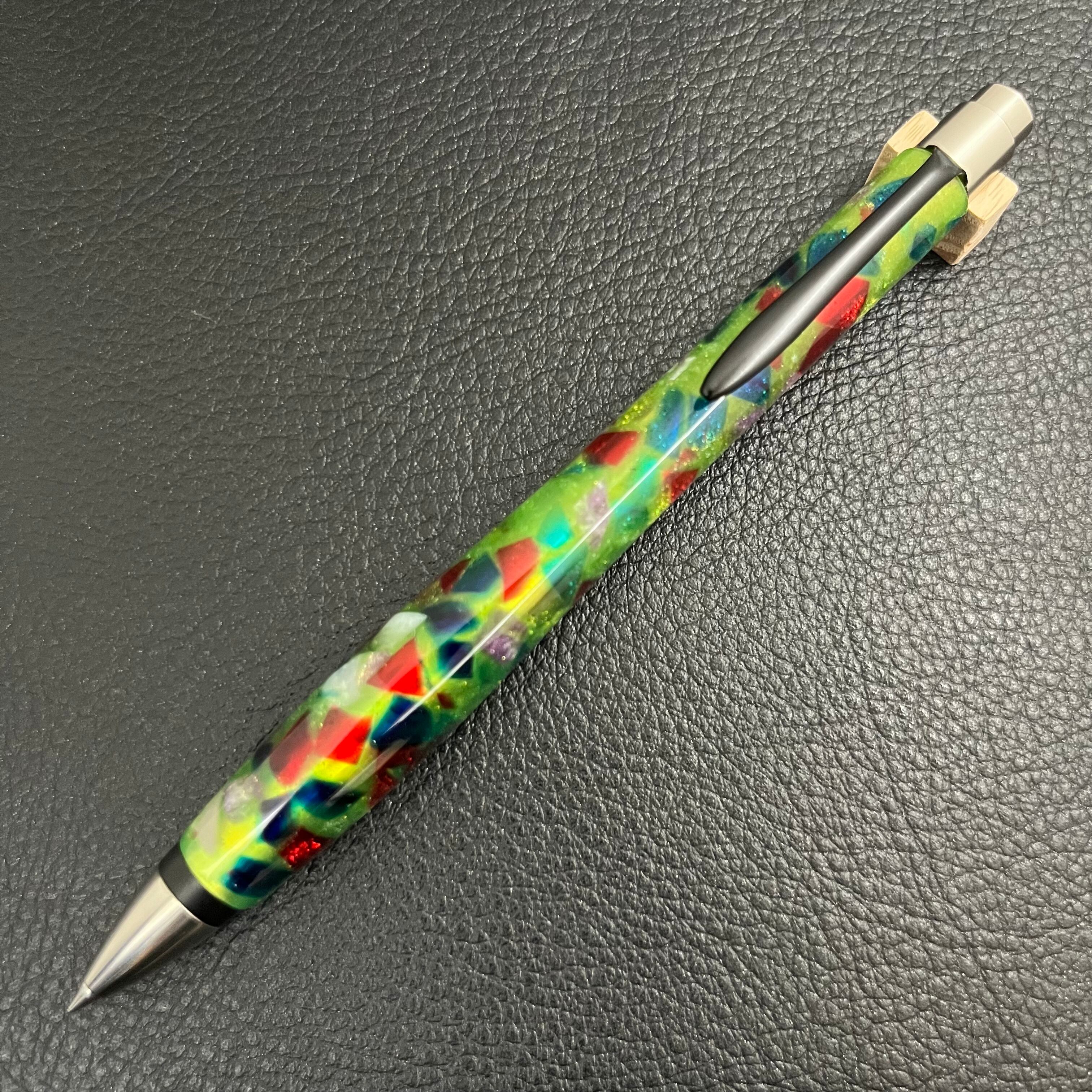 ウッドペンクラフト　やちだも国産黒漆金杢　金波　　　ボールペン b71c84de3d0ca8f3fd2331fc525111