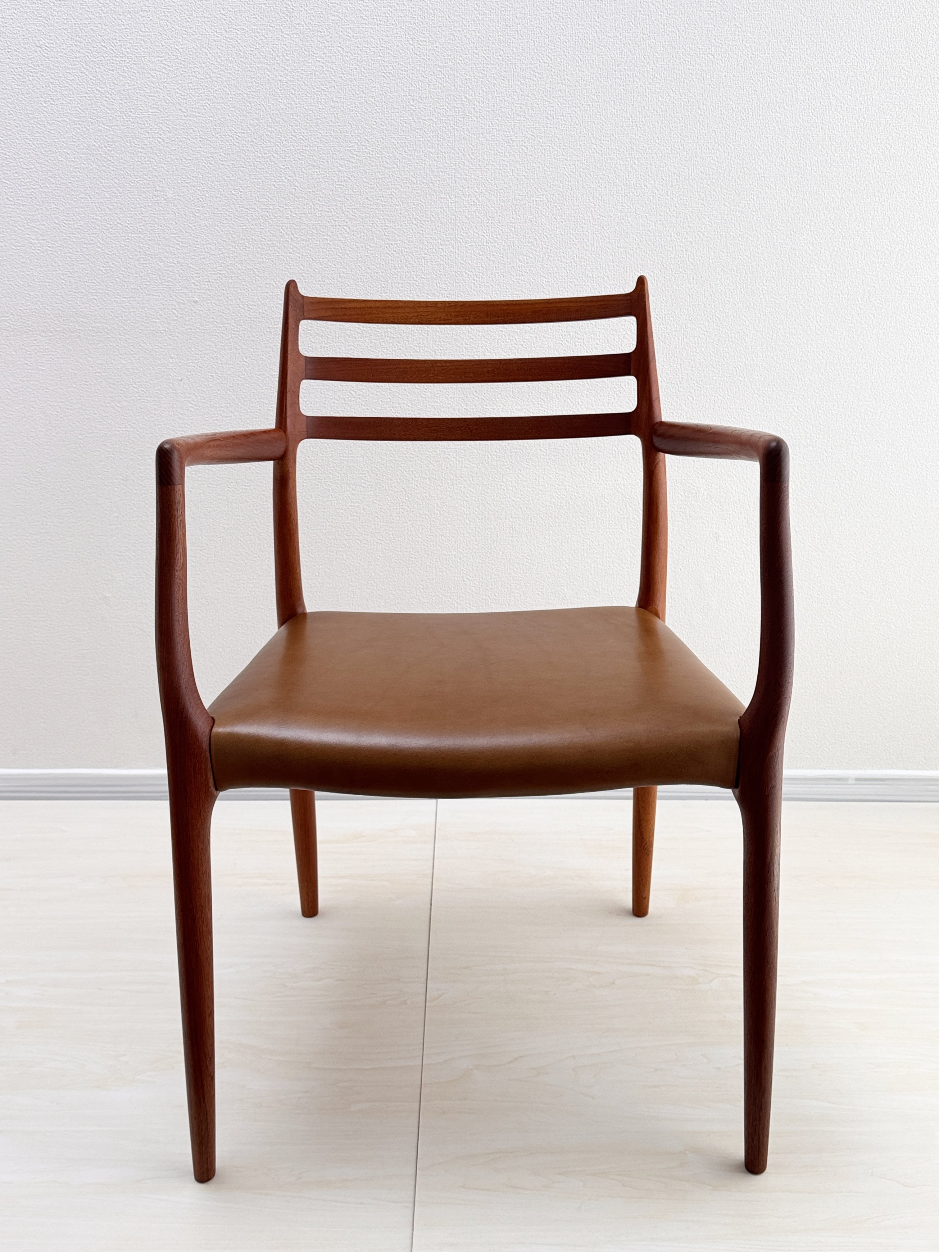 オーク材本革アームチェア　(検索) ウェグナー　J.Lモラー　デンマーク 北欧 Model 62, Teak, Niels O. Møller, J.L. Møller / J.L.モラー アーム