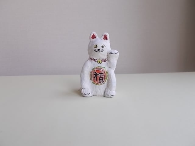 インテリア 紙粘土 人形 オブジェ 招き猫 福とスズ | Pay ID