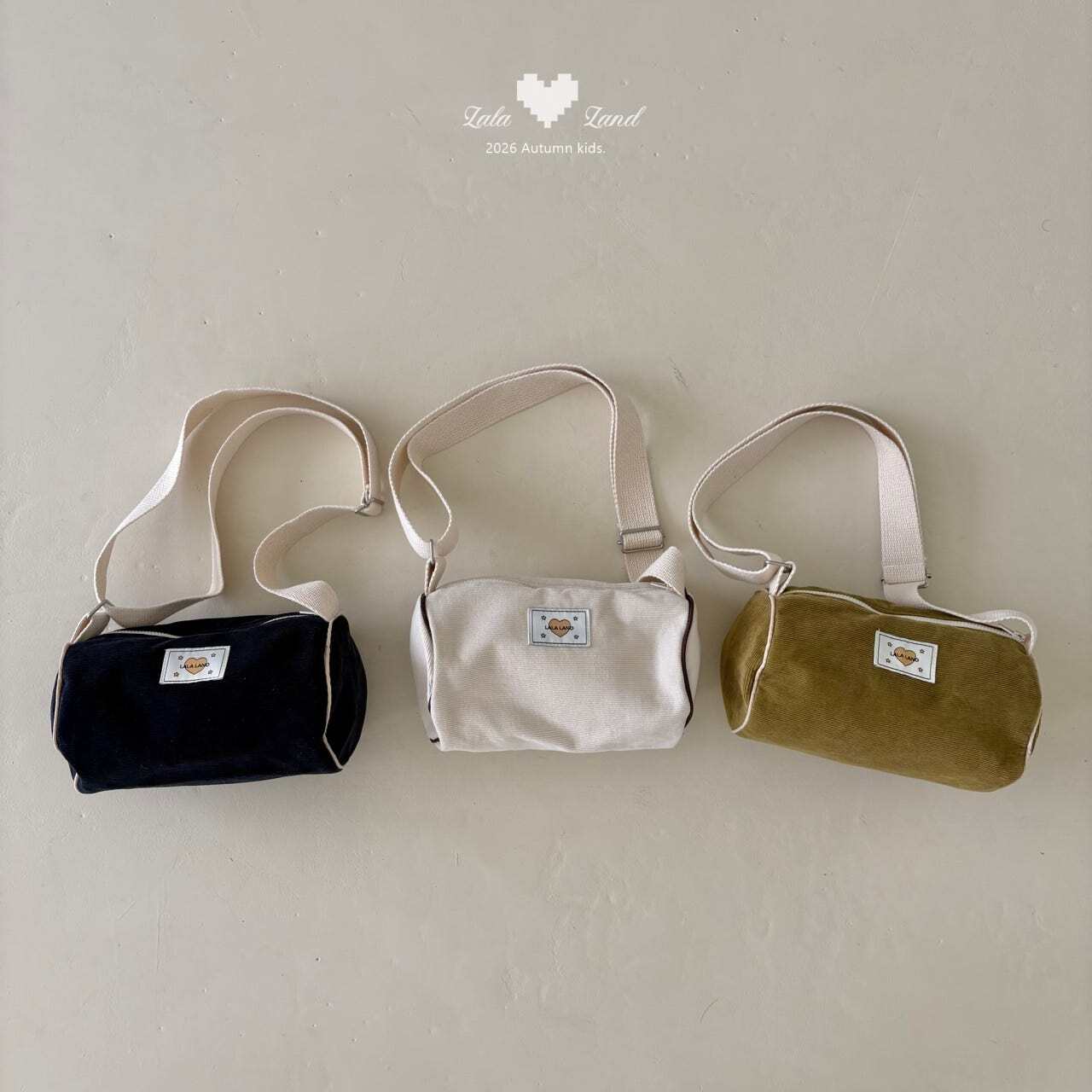 【予約】LALA LAND Cylinder corduroy cross bag