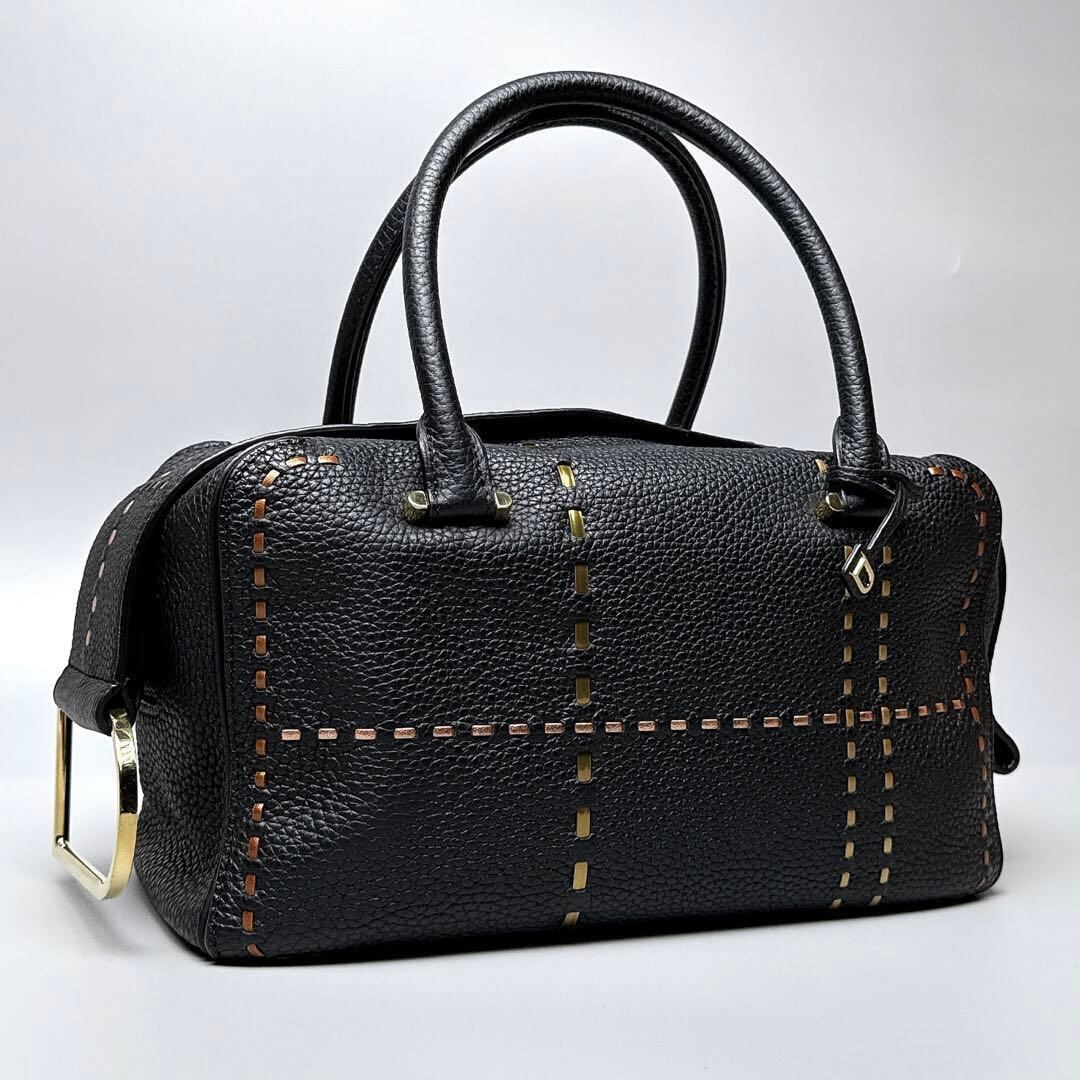 ◇Yves Saint Laurent イヴサンローラン muse S ミューズ レザー