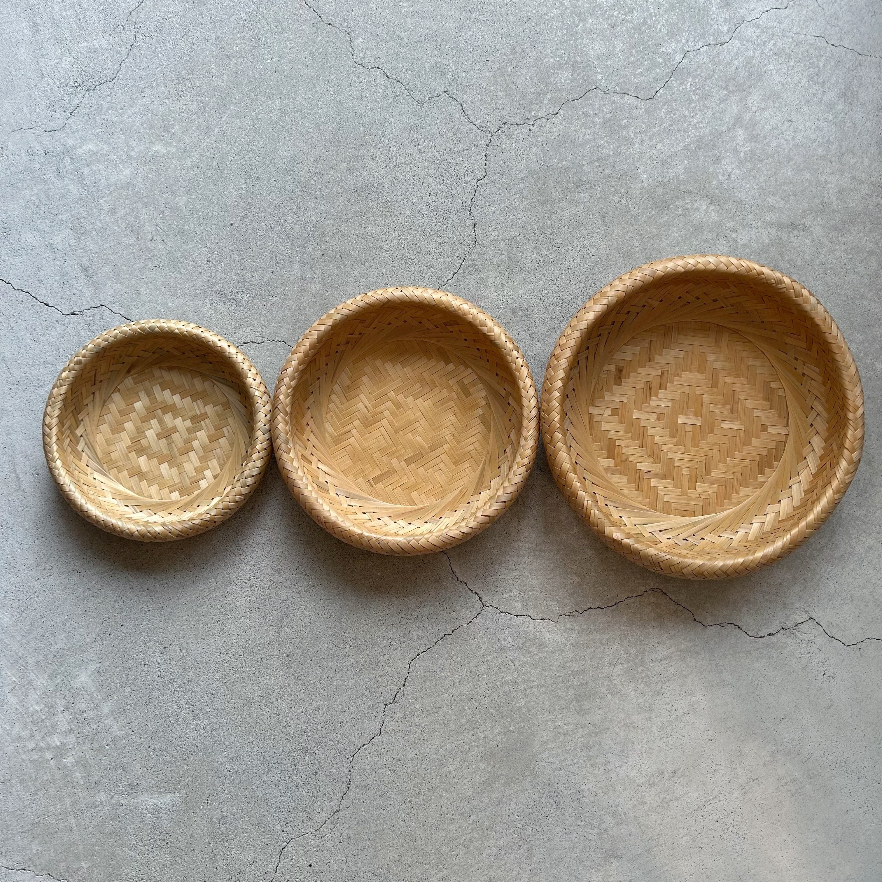 台湾製　蓋付き円形カゴ 台湾製 竹のかご(大) | tsuyukusa store