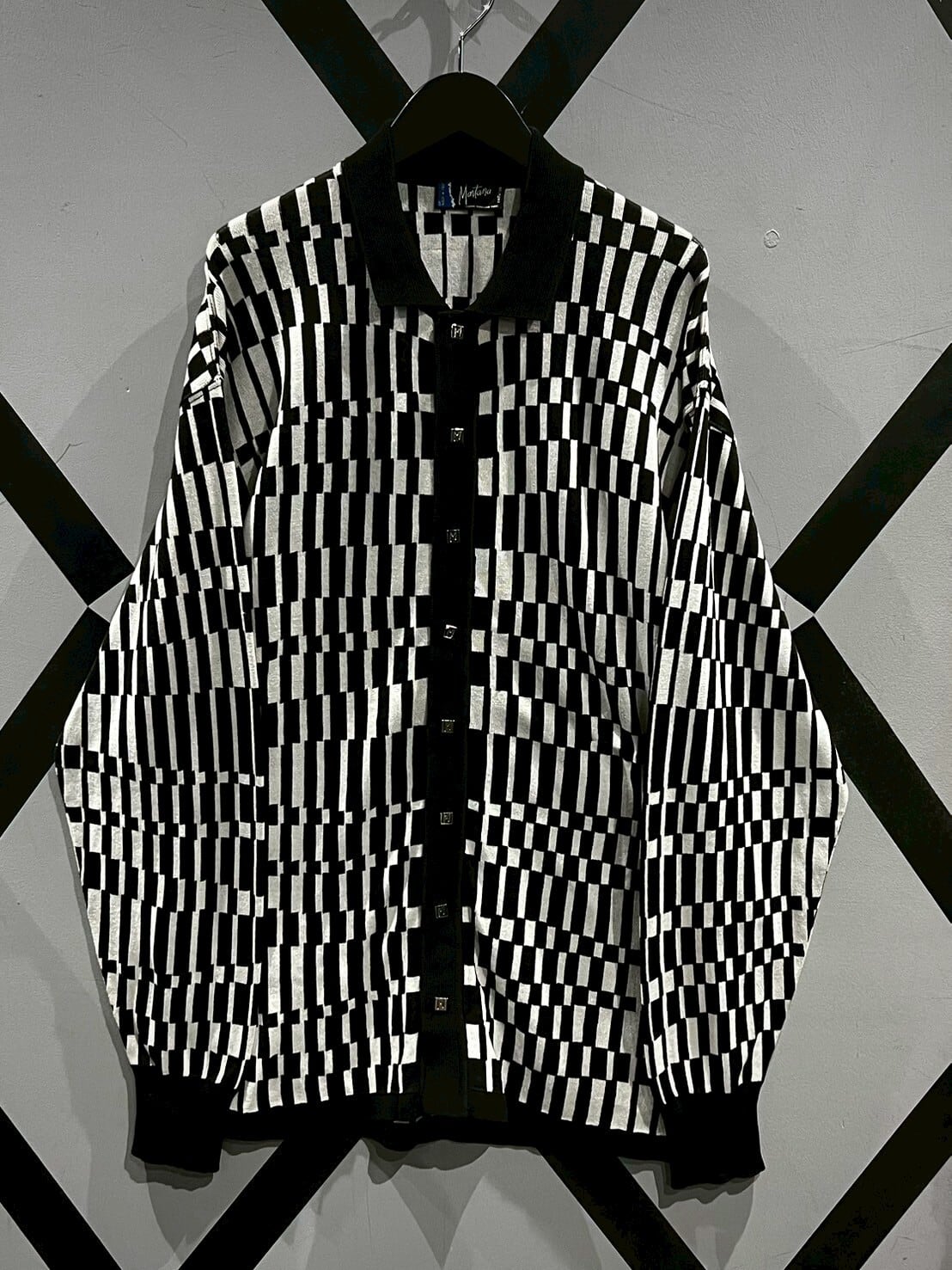 X VINTAGE | Caka(カカ)下北沢古着屋、セレクトショップ X VINTAGE | Caka(カカ)下北沢古着屋、セレクトショップ