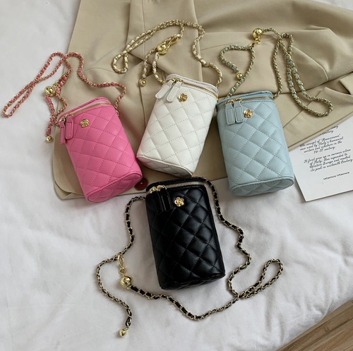 4色 丸っこい ショルダーバッグ・ポシェット 小さめ かわいい♪