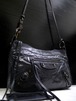 ◆BALENCIAGA バレンシアガ クラシックヒップ 男女可 レザー ショルダー バッグ 黒◆ 合わせやすいクラシックラインのクロスボディモデル♪
