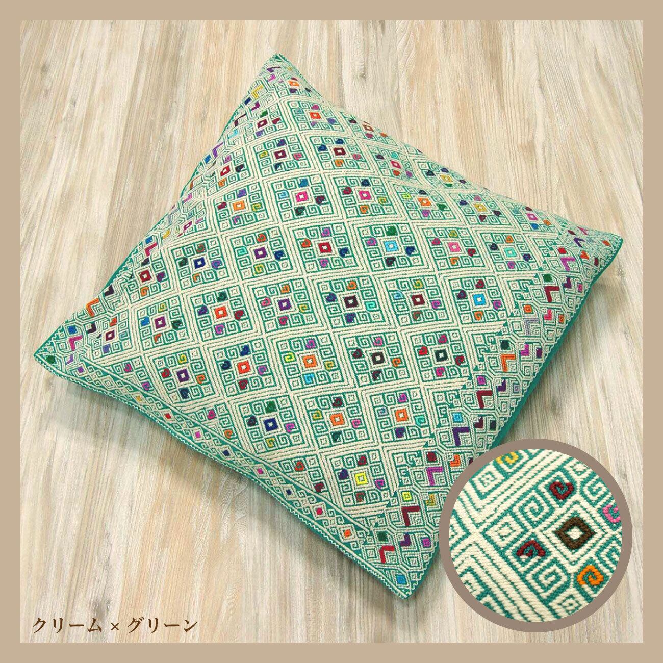 メキシコのオトミ族のサテンステッチ刺繍のカラフルなクッションカバー