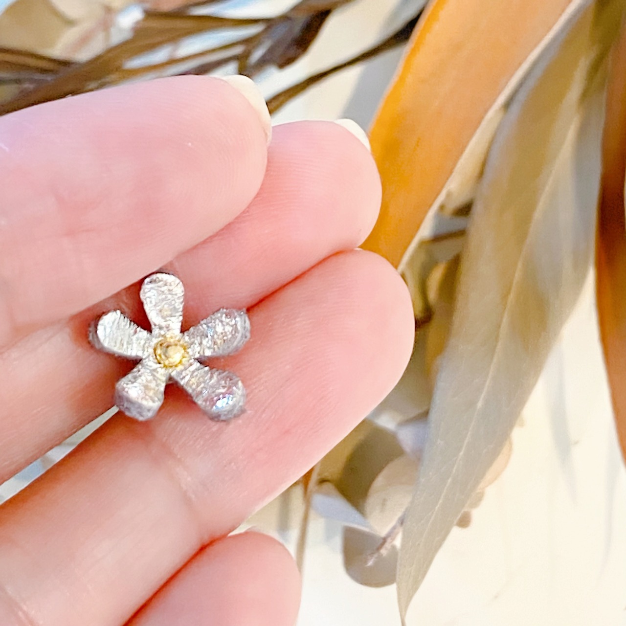 【アウトレット】３Dレザーフラワー スターフラワー (ピン付タイプ)6個入(シルバー) - 4