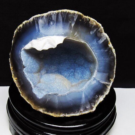 1.3Kg アゲート ジオード 原石 置物 台座付属 瑪瑙 メノウ 晶洞 一点物 181-4163