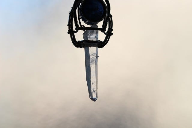 Kyanite & Himalayan crystal silver925 wirewrapping pendant