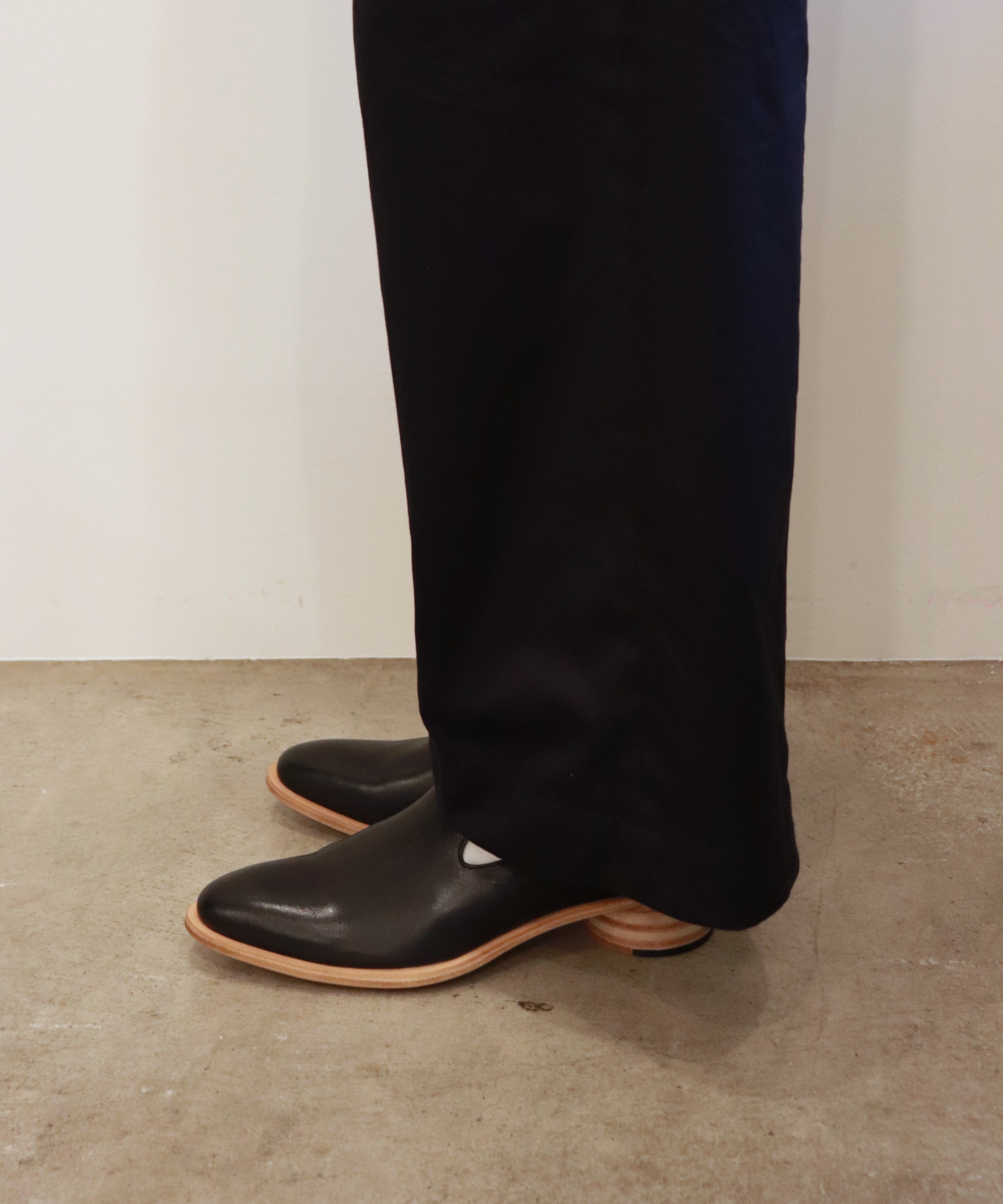 MARIEOHIRA / SHO-001 Paulownia Slipon / Black / Sole Natural