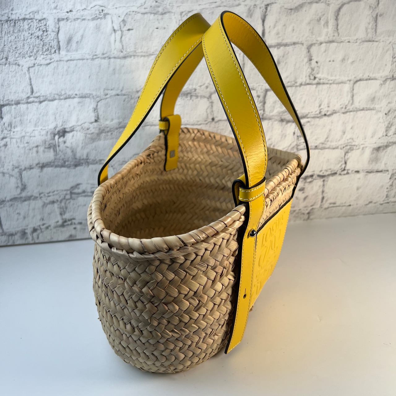 【最終処分SALE】LOEWE ロエベ ストローバッグ  ハンドバッグ イエロー A-8992