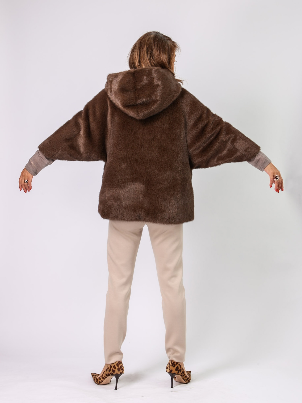 BRAHMIN(フードミンク調ジャケット)