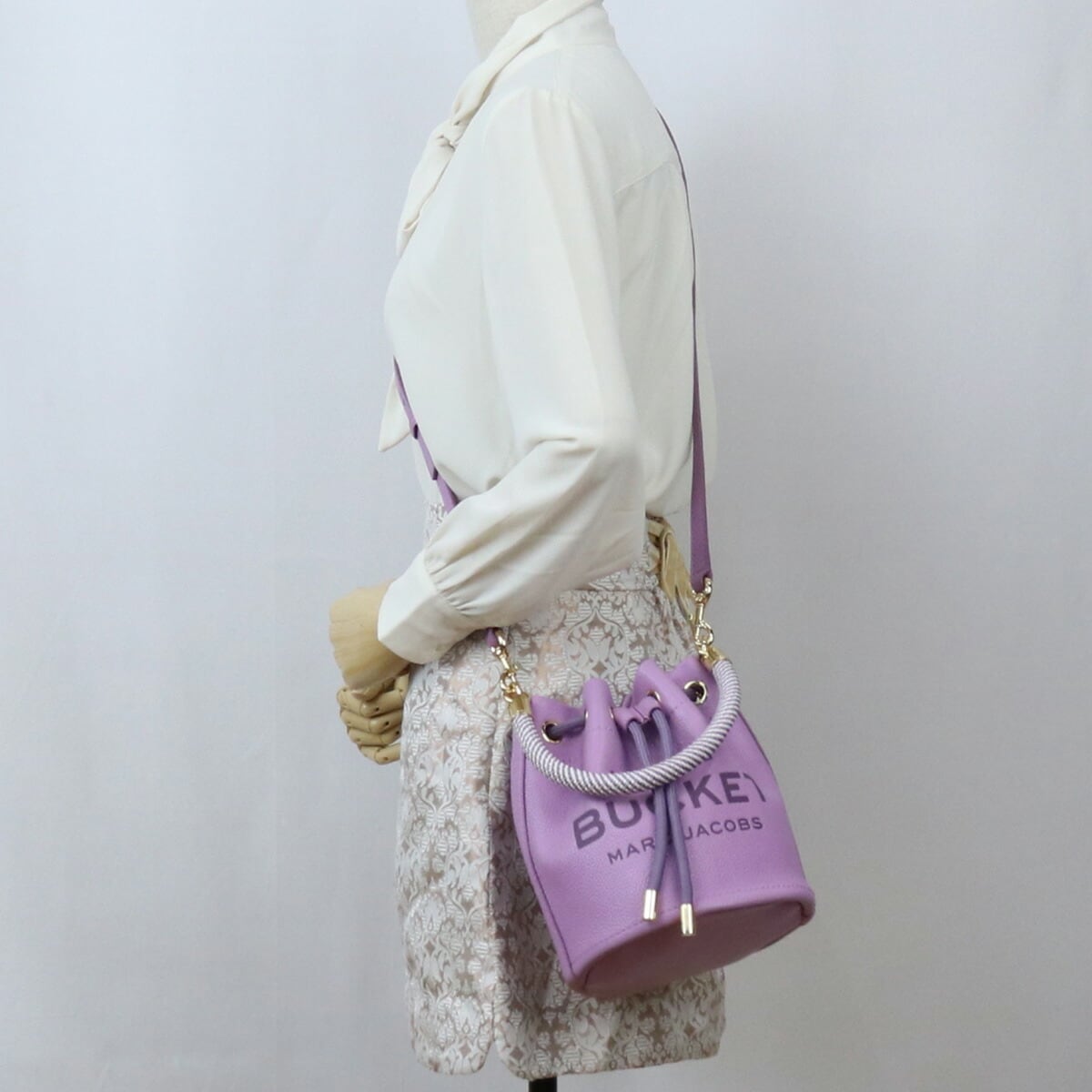 マークジェイコブス MARC JACOBS THE BUCKE ショルダーバッグ