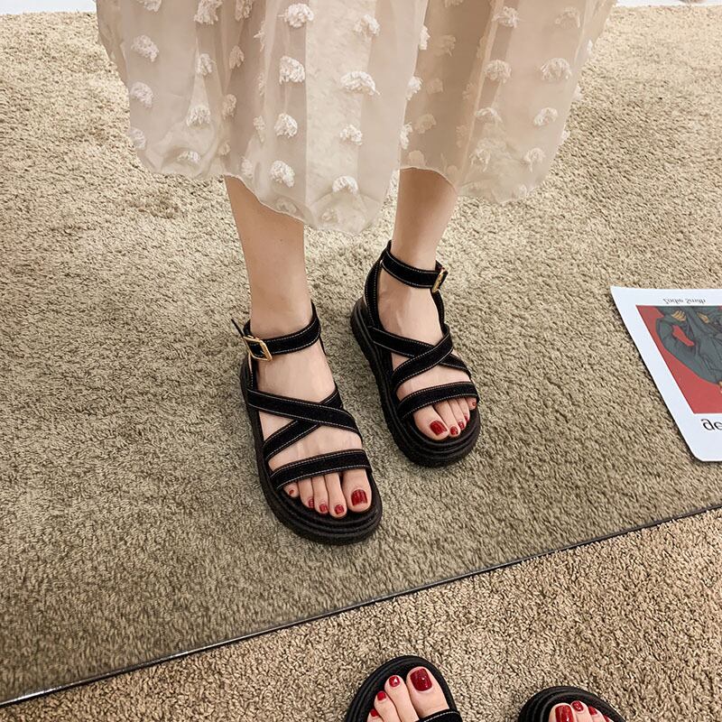 サンダルサマーレッドバックルカジュアル 靴 シューズ 夏物 ビーチ フェイクシューズ74386794439