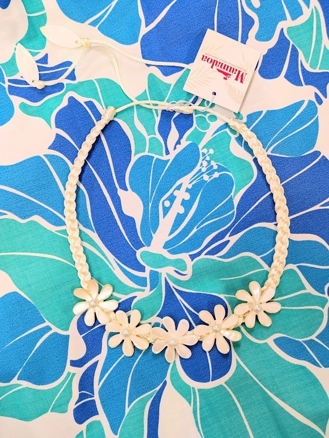 ヘイバティアレハウチョーカネックレス