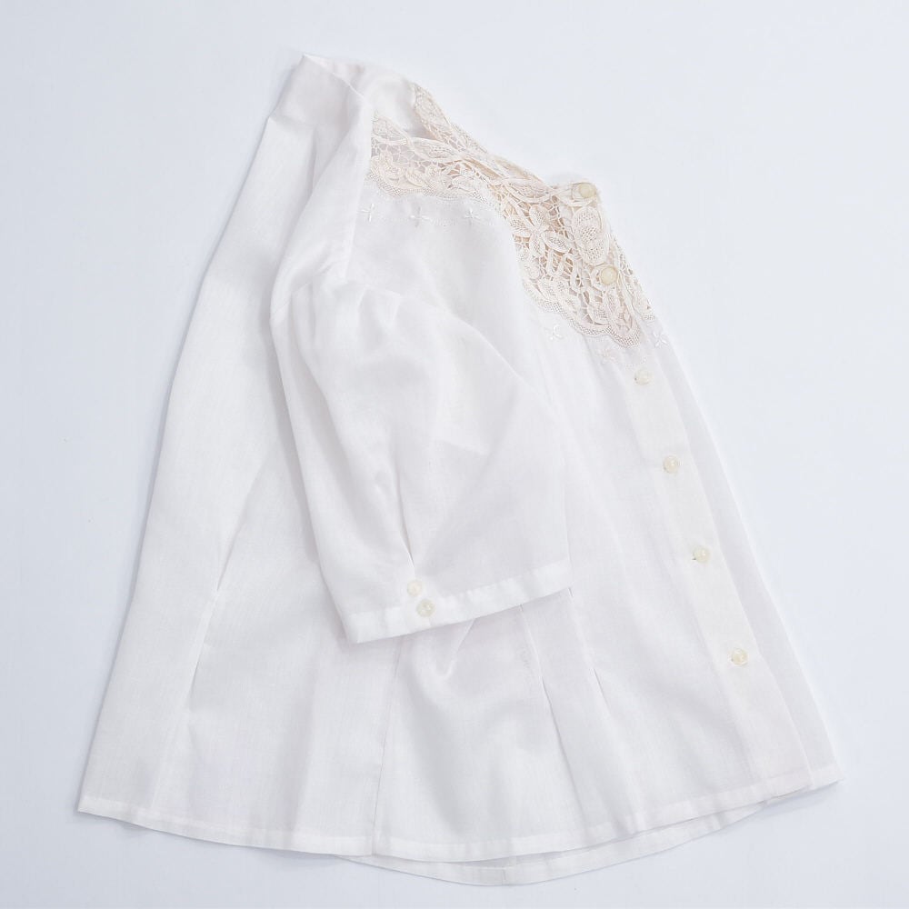Hanano Blouse ハナノブラウス　昭和レトロ Hanano Blouse ハナノブラウス 昭和レトロの通販 by BETTY's shop｜ラクマ