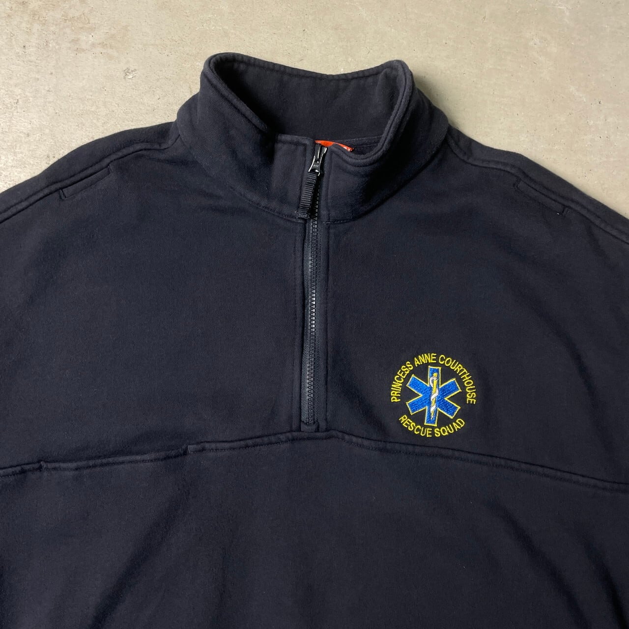5.11 TACTICAL SERIES ハーフジップ スウェットシャツ ワンポイント