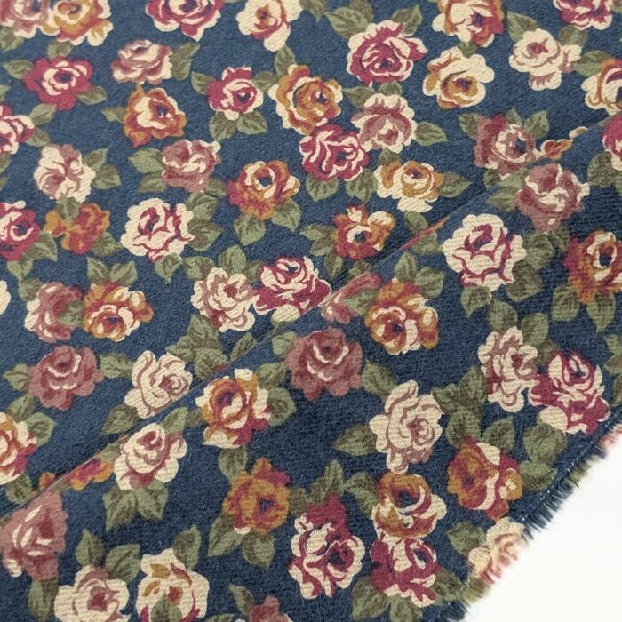 リバティ・ファブリックス ●エアリーコット生地● Hedrium ヘドリウム ネイビー地&クラシックレッド 約108×50cm