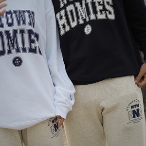 “NTH COLLEGELOGO SWEATSHIRT” color White×Navy