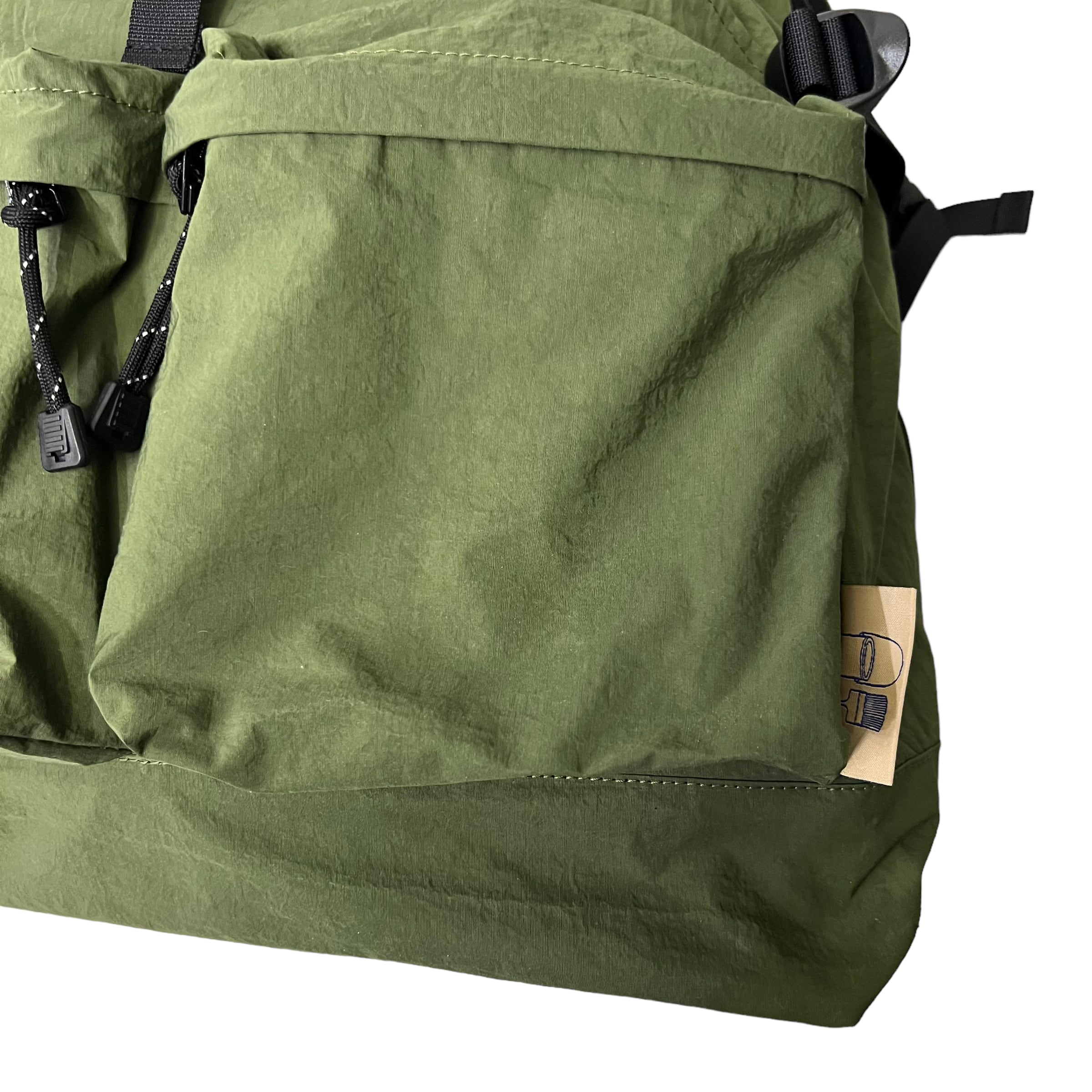 NOROLL / EMPTY HANDED PACK OLIVE | THE NEWAGE CLUB