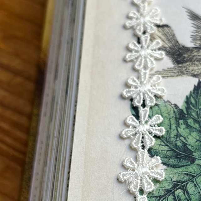 レースリボン／25-2.ホワイト　フラワーチェーン （幅/約13mm ） 1m