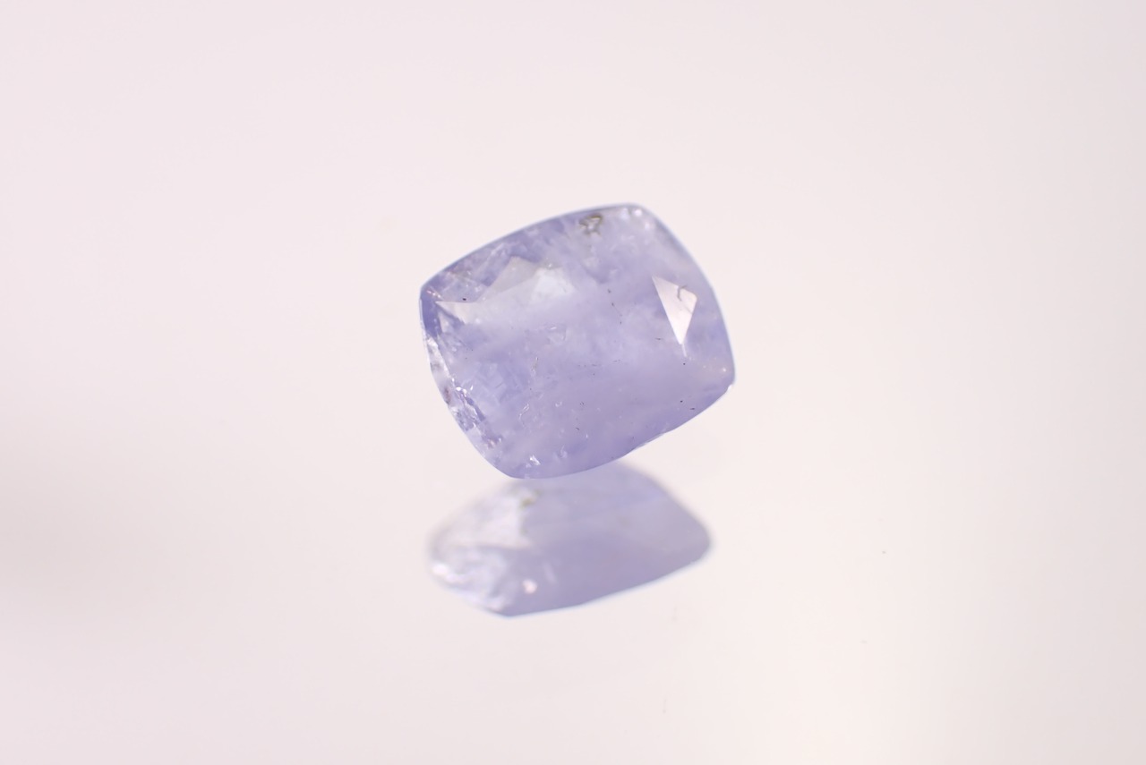 ハックマナイト　0.69ct　[C10‐185]