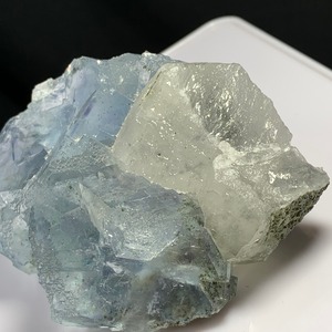 希少カラー スカイブルーフローライトクラスター