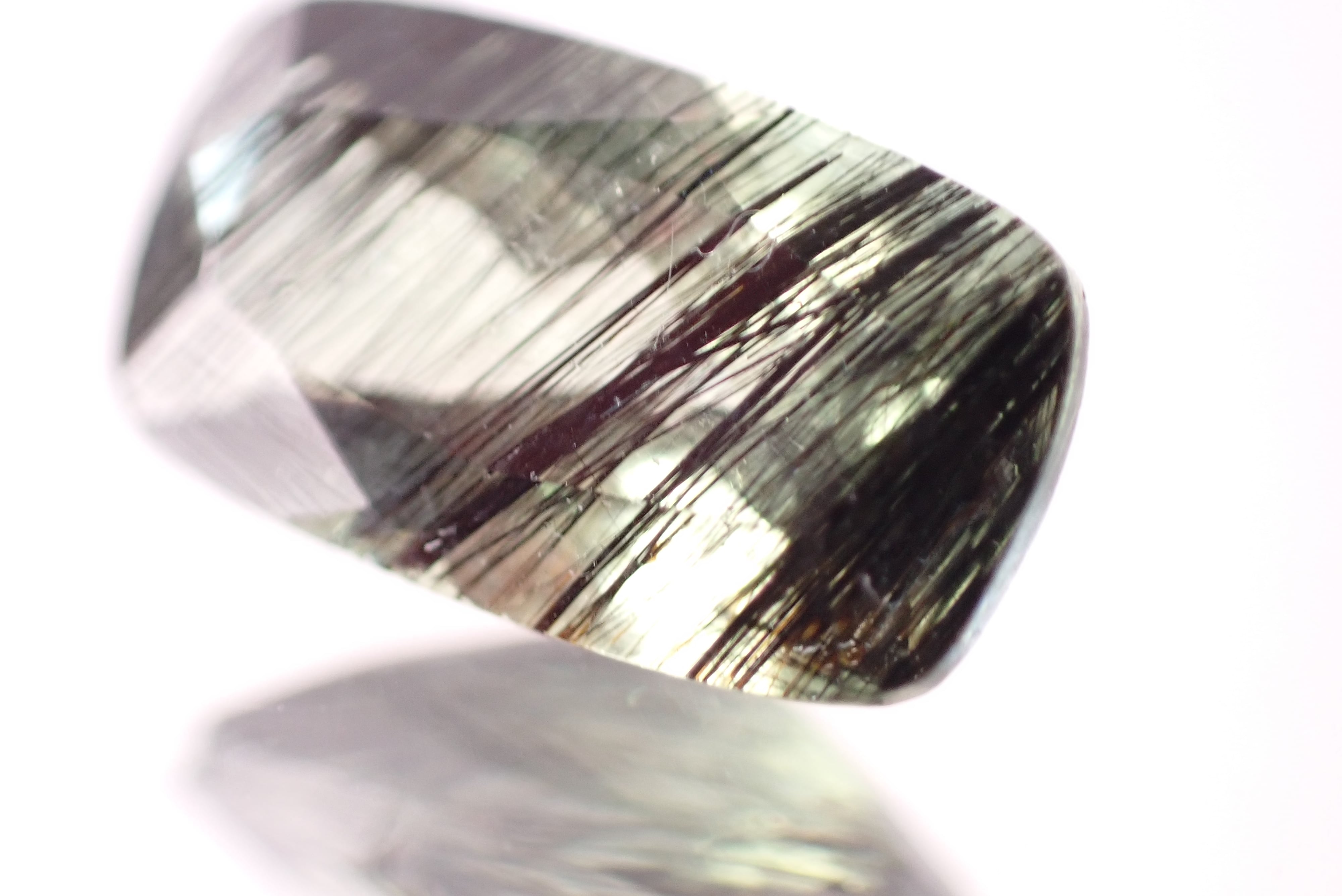 ルドウィジャイトインペリドット のネックレス ルドウィジャイトインペリドット 1.87ct [D2-530] | differencee
