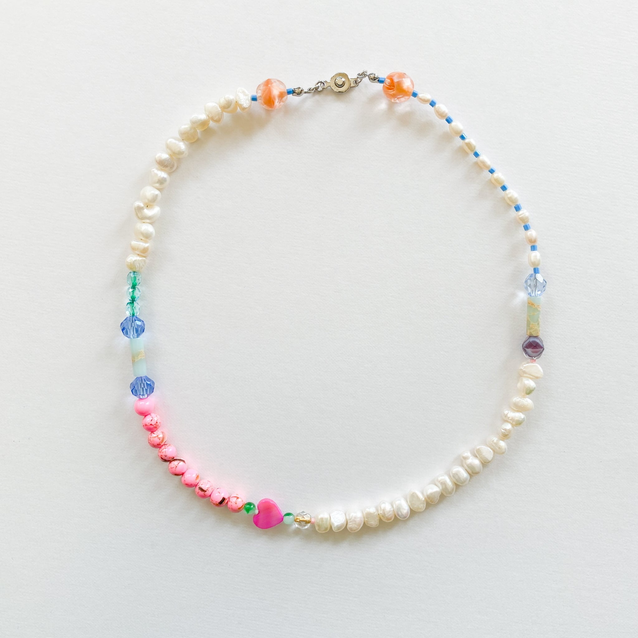 淡水パールとビーズのネックレス